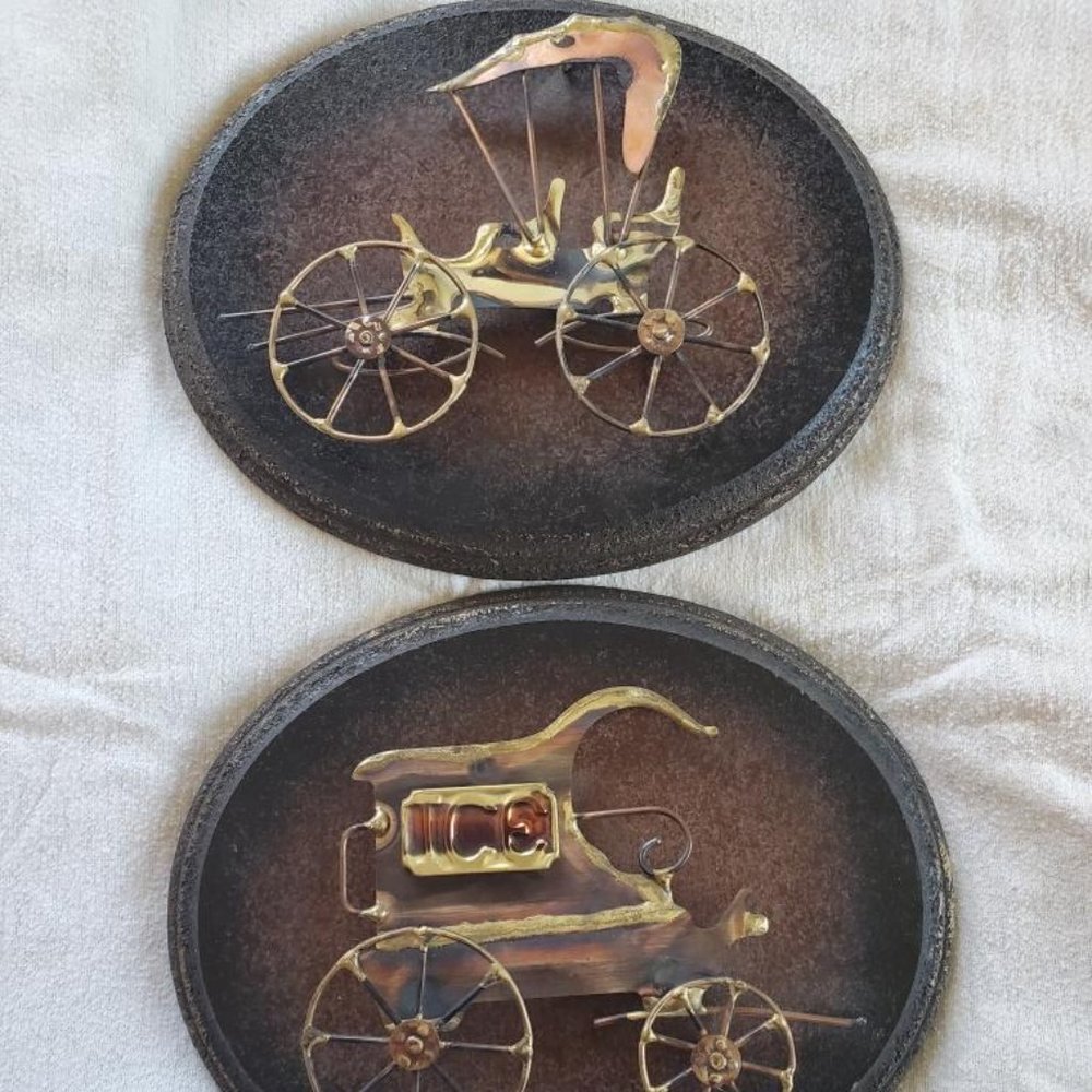 Vintage Oval Wooden Rustic Wall Hanging Pictures Of Old Antique Metal Cars